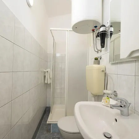 Appartement Schoene 6 By Interhome Štinjan