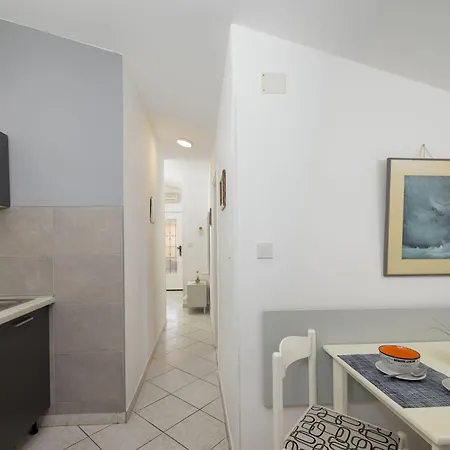 Schoene 6 By Interhome Štinjan