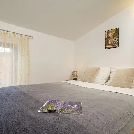 Schoene 6 By Interhome